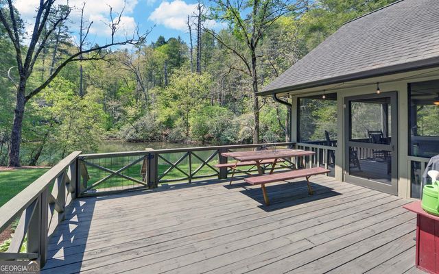 2857 Crow Creek Road, Lakemont, GA 30552