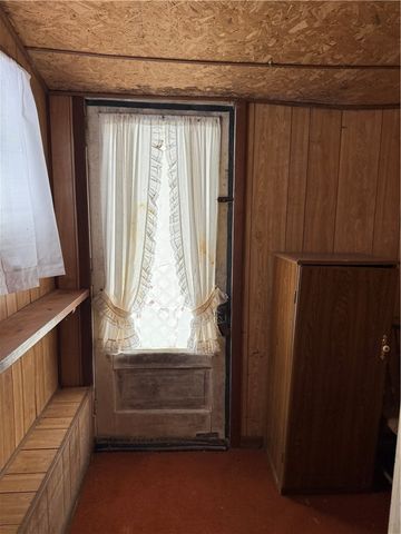 7557 East Port Bay Road, Wolcott, NY 14590