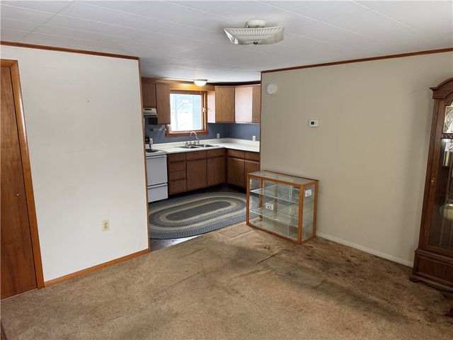 7557 East Port Bay Road, Wolcott, NY 14590