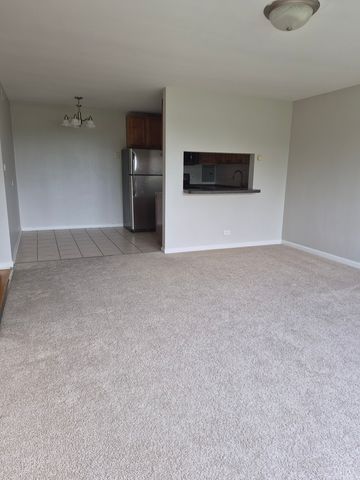 4949 Church Street 301, Skokie, IL 60077