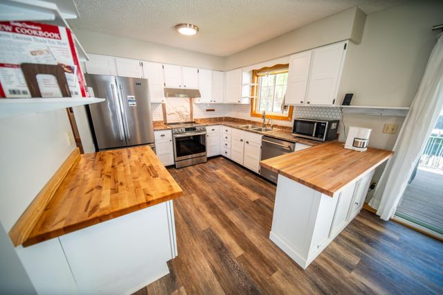 101 7th Avenue NE, Kasson, MN 55944