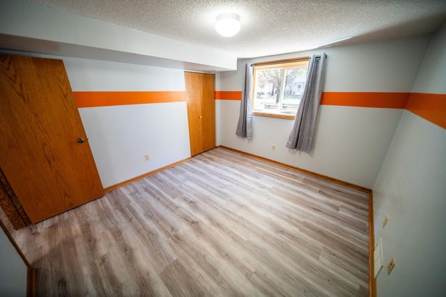101 7th Avenue NE, Kasson, MN 55944