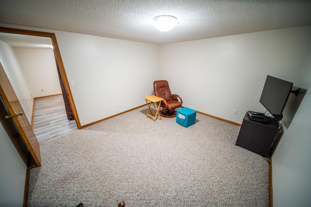 101 7th Avenue NE, Kasson, MN 55944