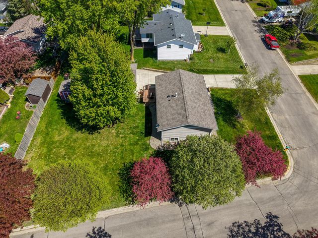 101 7th Avenue NE, Kasson, MN 55944