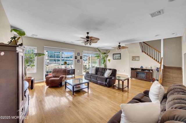 3138 Windsor Avenue, Toms River, NJ 08753