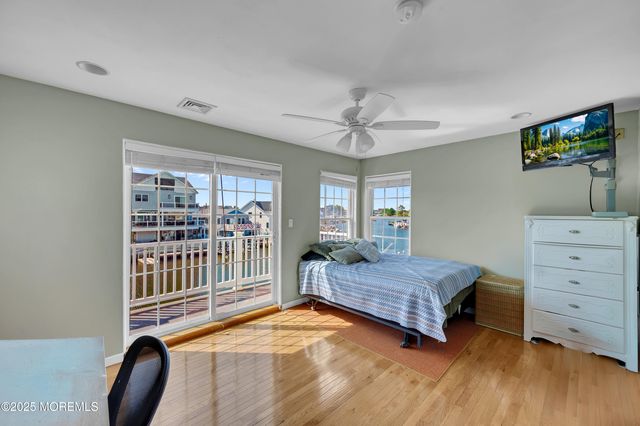 3138 Windsor Avenue, Toms River, NJ 08753