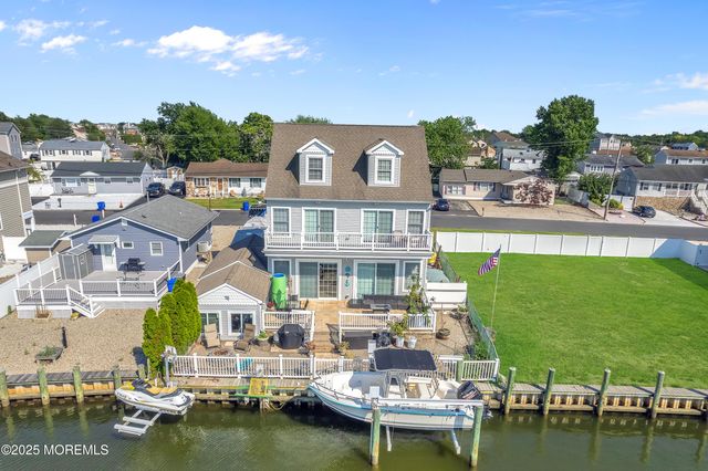 3138 Windsor Avenue, Toms River, NJ 08753