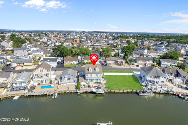 3138 Windsor Avenue, Toms River, NJ 08753