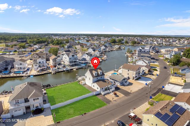 3138 Windsor Avenue, Toms River, NJ 08753