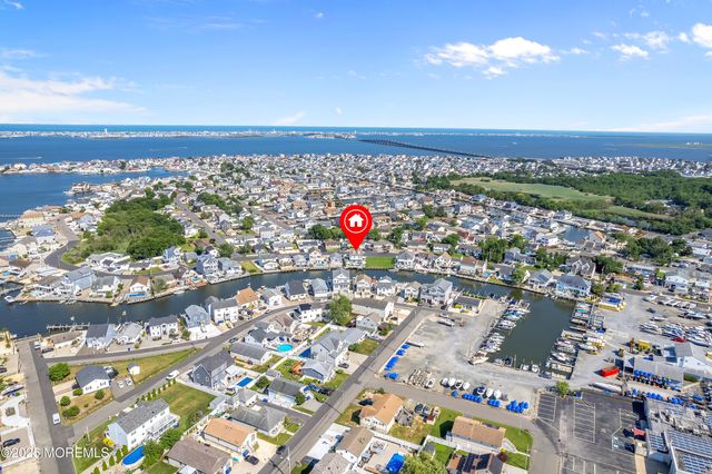 3138 Windsor Avenue, Toms River, NJ 08753