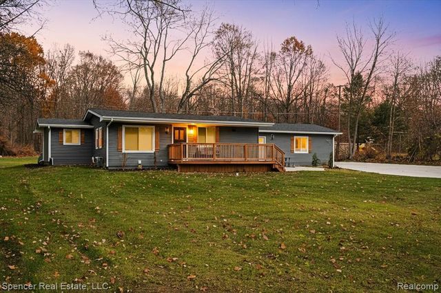 7669 S Eston Road, Clarkston, MI 48348