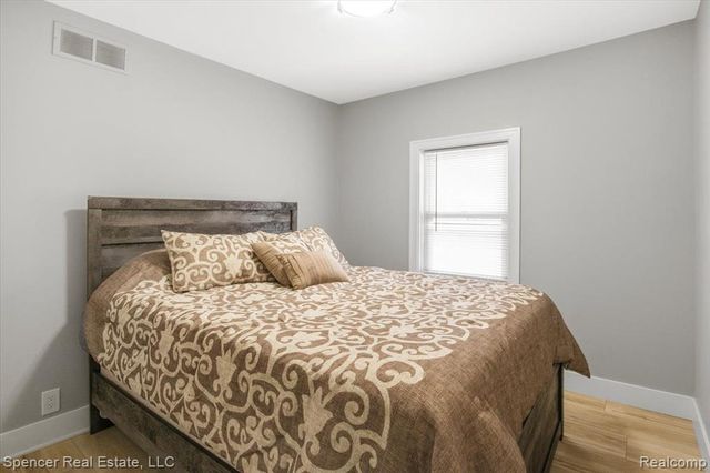 7669 S Eston Road, Clarkston, MI 48348