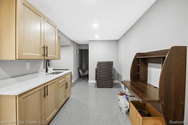 7669 S Eston Road, Clarkston, MI 48348