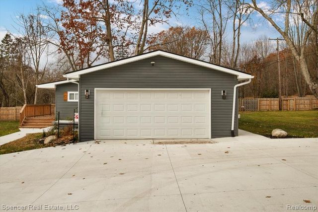 7669 S Eston Road, Clarkston, MI 48348