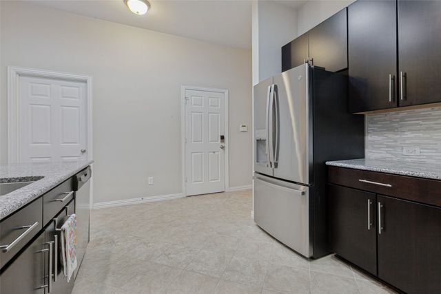 711 Cedarview Drive, Garland, TX 75040