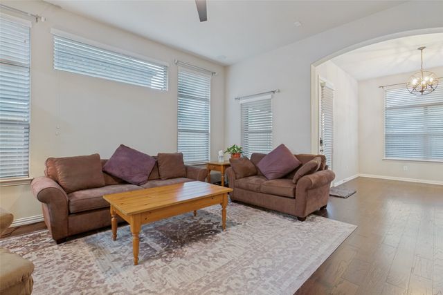 711 Cedarview Drive, Garland, TX 75040