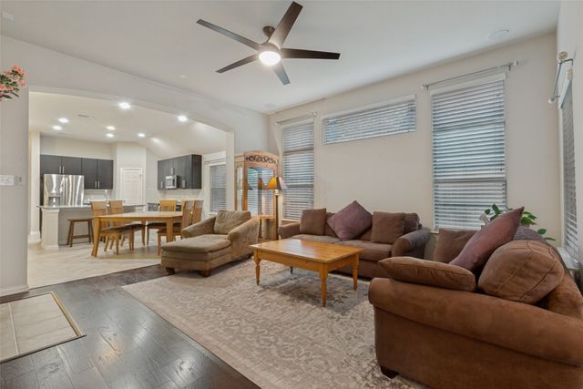 711 Cedarview Drive, Garland, TX 75040