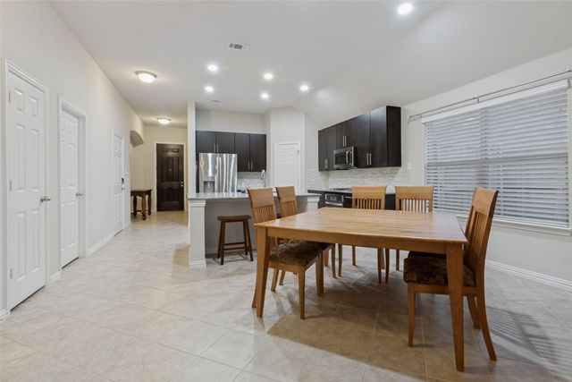 711 Cedarview Drive, Garland, TX 75040