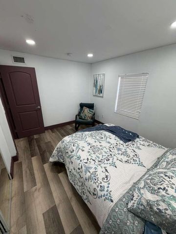 325 NW 135th Street, North Miami, FL 33168
