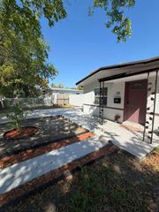 325 NW 135th Street, North Miami, FL 33168