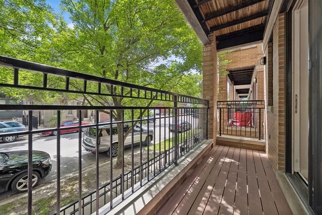 1956 W Ohio Street 1W, Chicago, IL 60622