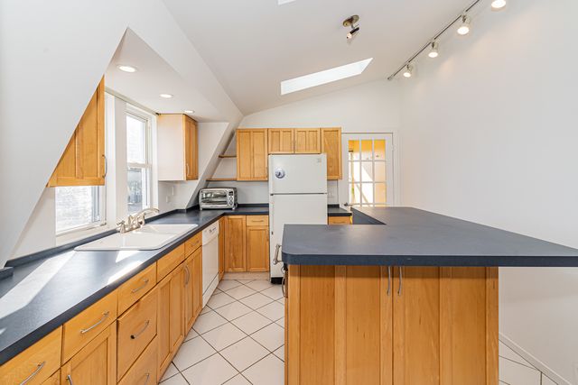 3254 N NAGLE Avenue, Chicago, IL 60634