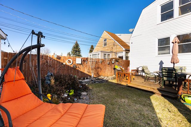 3254 N NAGLE Avenue, Chicago, IL 60634