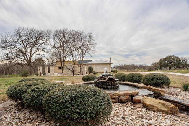 3616 Lucky Pepper Drive, Granbury, TX 76049