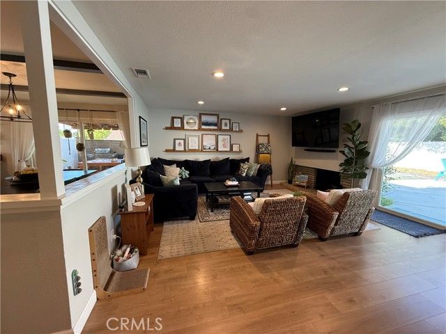 2869 Kathleen, Riverside, CA 92506