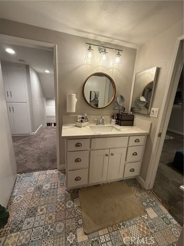 2869 Kathleen, Riverside, CA 92506