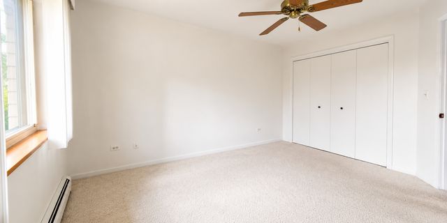 1243 Washington Street E C304, Des Plaines, IL 60016