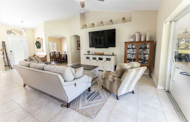 9562 COUNTY ROAD 125C, Wildwood, FL 34785