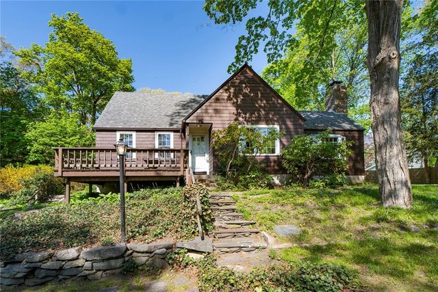 43 Cowesett Road, Warwick, RI 02886