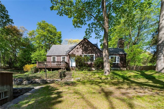 43 Cowesett Road, Warwick, RI 02886