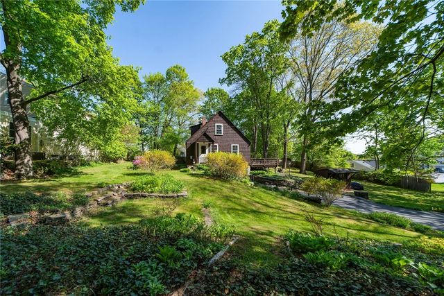 43 Cowesett Road, Warwick, RI 02886