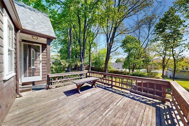 43 Cowesett Road, Warwick, RI 02886