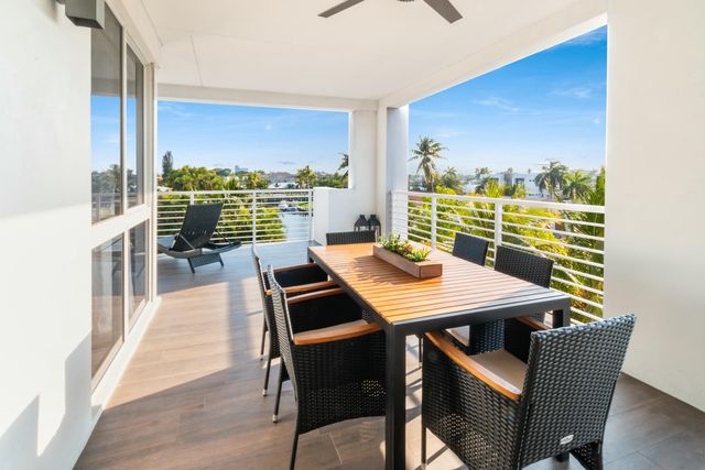 51 SE 19th Avenue 301, Deerfield Beach, FL 33441