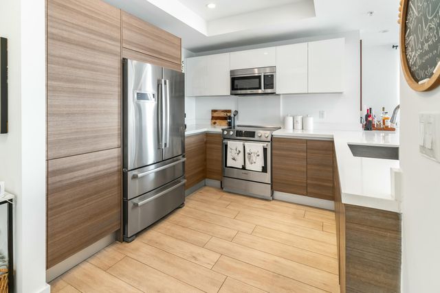 51 SE 19th Avenue 301, Deerfield Beach, FL 33441