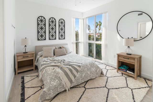 51 SE 19th Avenue 301, Deerfield Beach, FL 33441