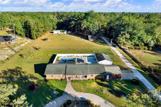 176 E 7th Street, Meldrim, GA 31318