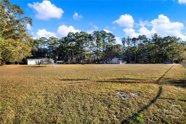 176 E 7th Street, Meldrim, GA 31318