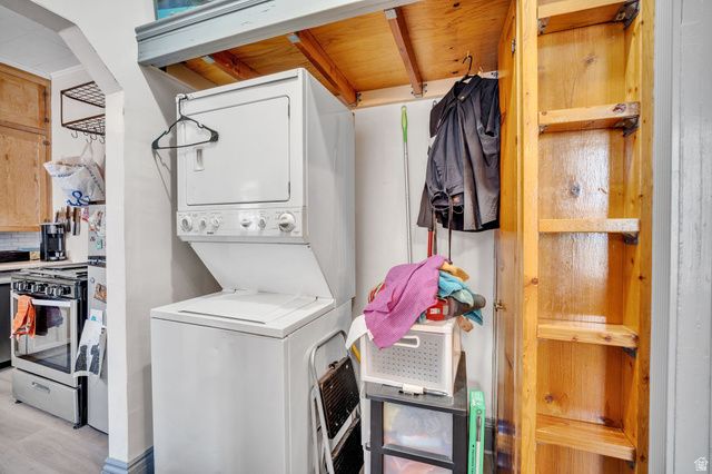 614 S 900 E, Salt Lake City, UT 84102