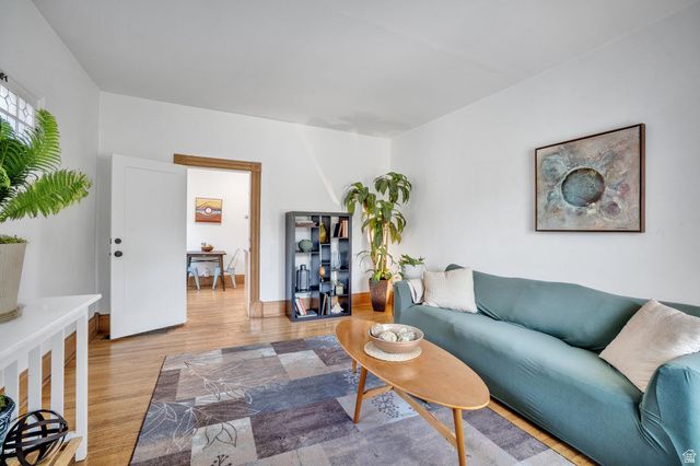614 S 900 E, Salt Lake City, UT 84102