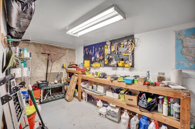 614 S 900 E, Salt Lake City, UT 84102