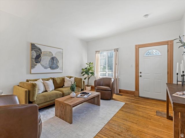 614 S 900 E, Salt Lake City, UT 84102