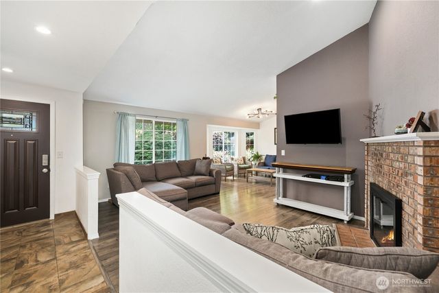 3007 23rd Avenue Ct SE, Puyallup, WA 98374