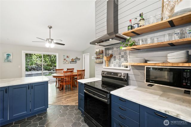 3007 23rd Avenue Ct SE, Puyallup, WA 98374