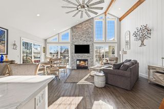 1790 Cottage DRIVE #7-01, Lake Geneva, WI 53147