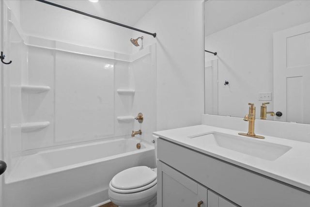 524 Winstone Trail, Woodruff, SC 29388