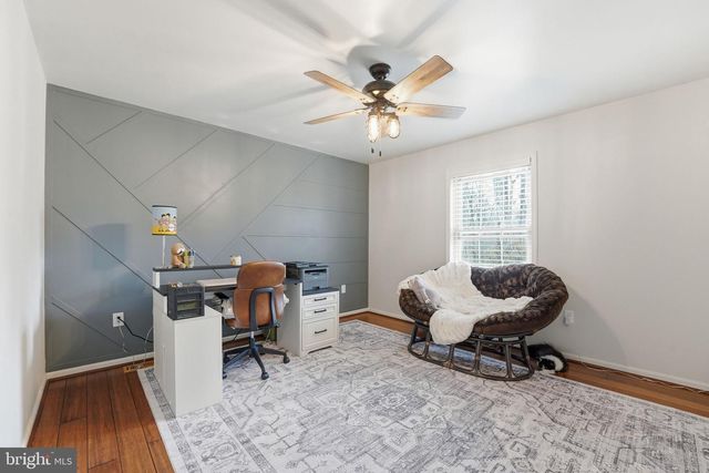 207 LAUREL DR, Cross Junction, VA 22625